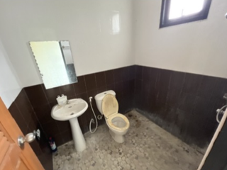 出售 3 卧室 独立屋 在 Nikhom Phatthana, Rayong
