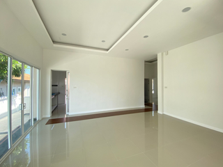 For sale 3 bedrooms house in Mueang Rayong, Rayong