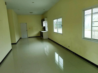 Haus zum Kauf mit 2 Zimmer in Pluak Daeng, Rayong
