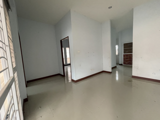 Haus zum Kauf mit 2 Zimmer in Pluak Daeng, Rayong