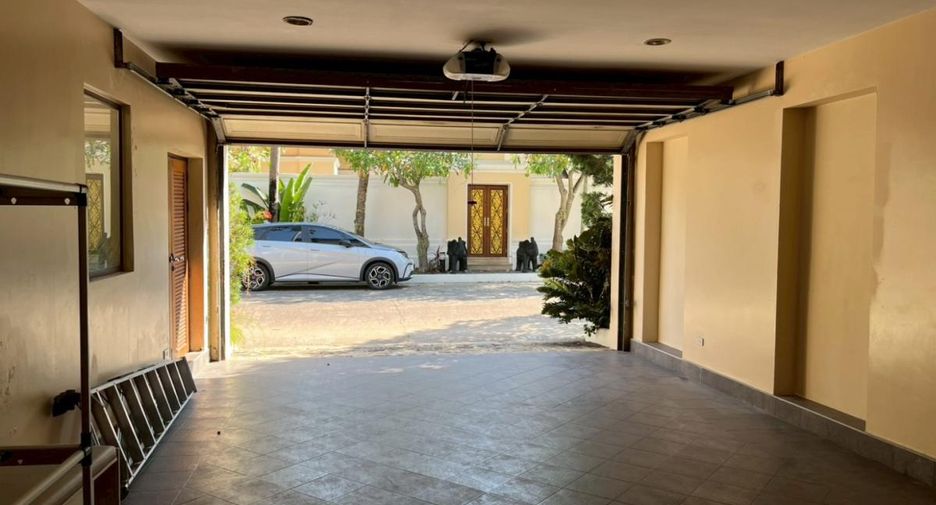 Villa zum Kauf mit 2 Zimmer in Sattahip, Chonburi