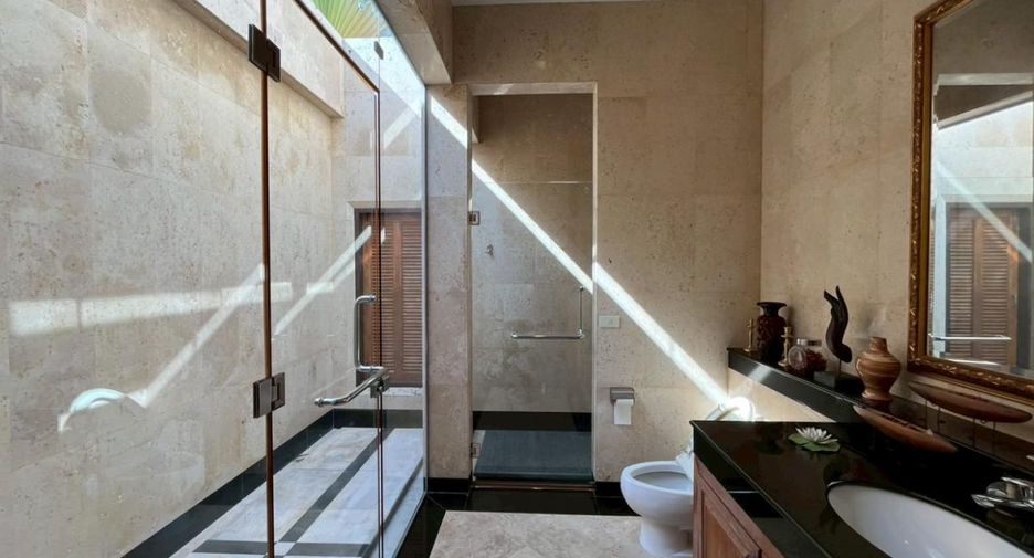 Villa zum Kauf mit 2 Zimmer in Sattahip, Chonburi
