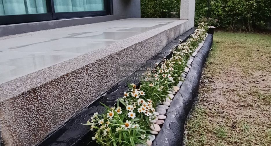 For rent 4 bedrooms house in Bang Bo, Samut Prakan