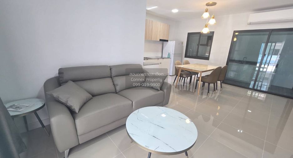 For rent 3 bedrooms townhouse in Bang Phli, Samut Prakan