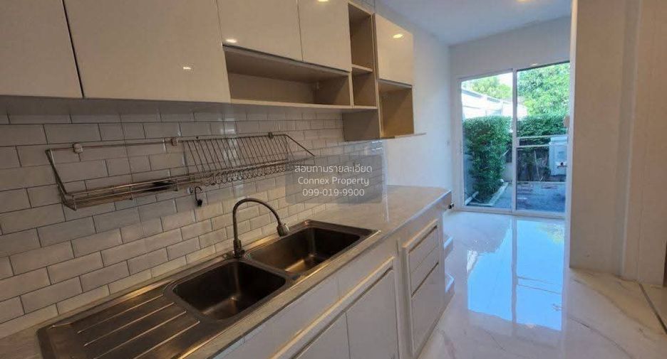 For rent 4 bedrooms house in Prawet, Bangkok