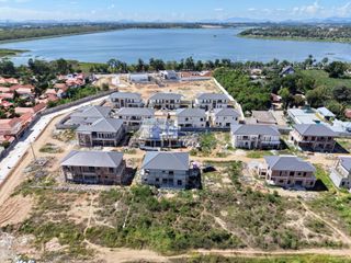 Casa en venta de 4 habitaciones en Bang Lamung, Chonburi