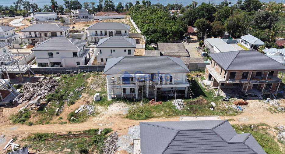 Casa en venta de 4 habitaciones en Bang Lamung, Chonburi