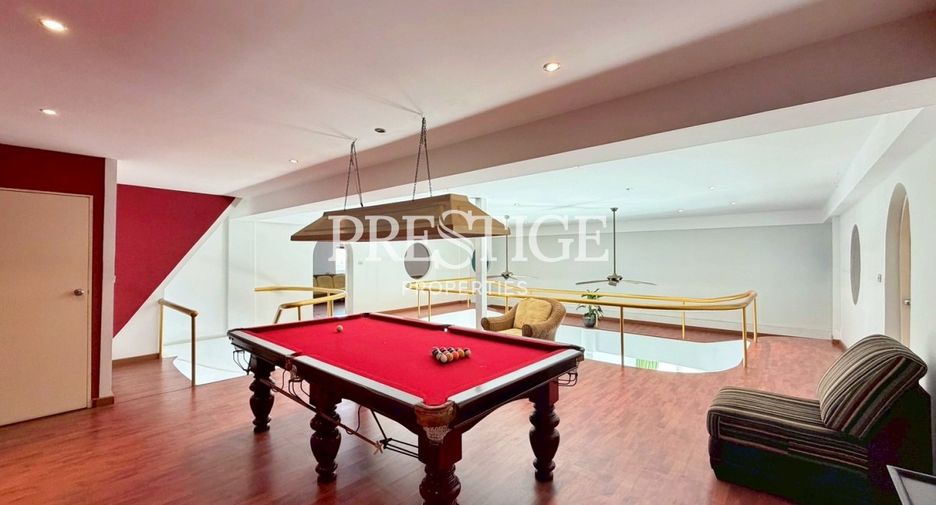 Condo en venta de 3 habitaciones en Bang Lamung, Chonburi