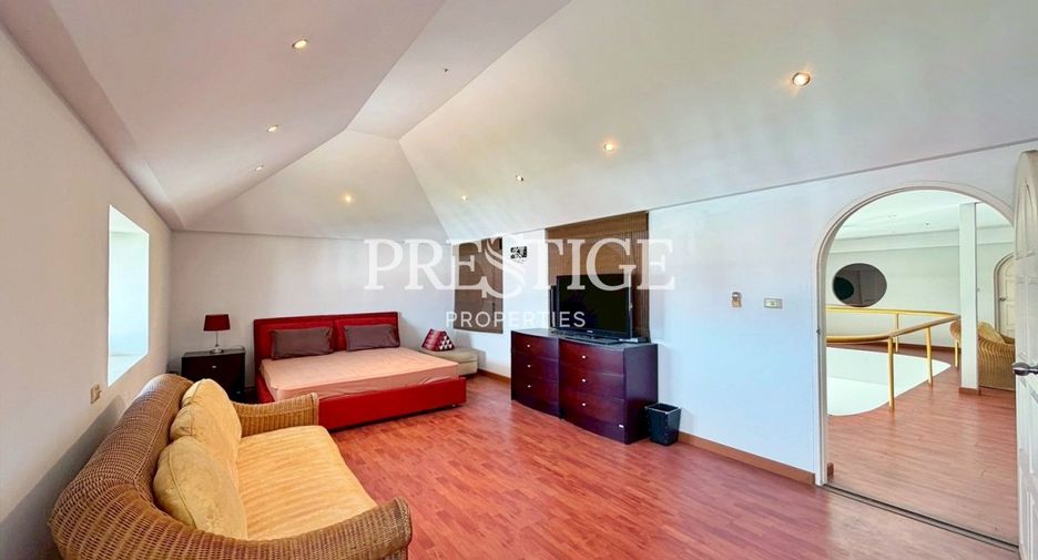 Condo en venta de 3 habitaciones en Bang Lamung, Chonburi