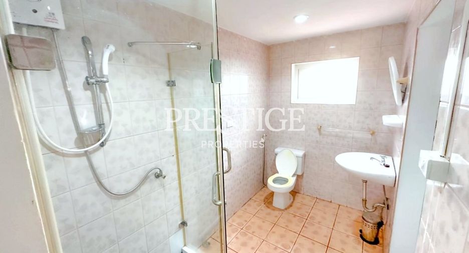 For rent 3 bedrooms house in Bang Lamung, Chonburi