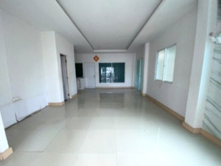 出售 3 卧室 独立屋 在 Pluak Daeng, Rayong