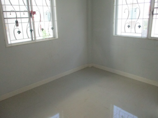 For sale 4 bedrooms townhouse in Bang Khun Thian, Bangkok