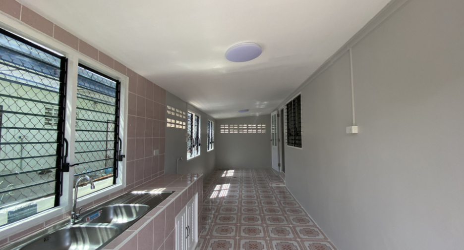 For sale 3 ベッドルーム house in Ban Chang, Rayong