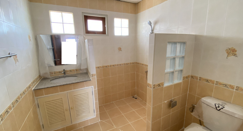 For sale 3 bedrooms house in Ban Chang, Rayong