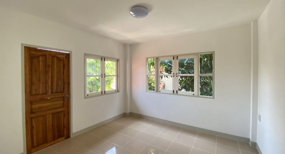 For sale 3 bedrooms house in Ban Chang, Rayong
