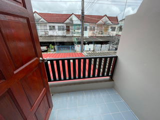 For sale 2 ベッドルーム townhouse in Mueang Rayong, Rayong