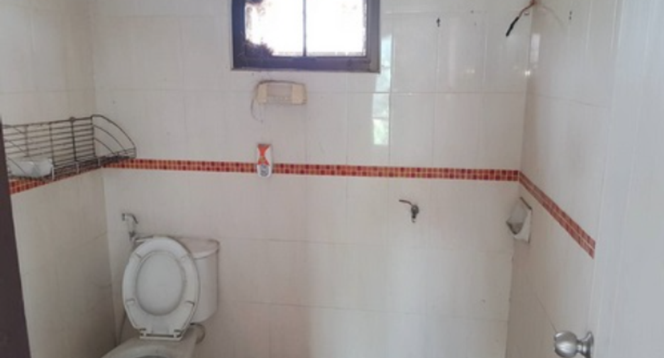 For sale 4 bedrooms house in Nong Chok, Bangkok