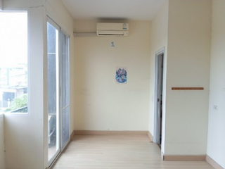 For sale 4 bedrooms townhouse in Thung Khru, Bangkok