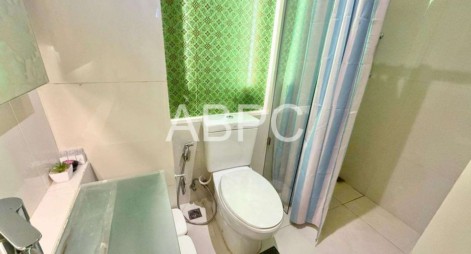 Condo en alquiler y en venta de 1 habitaciones en Bang Lamung, Chonburi