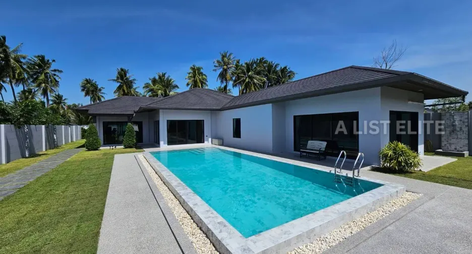 Haus zur Miete mit 4 Zimmer in Bang Lamung, Chonburi