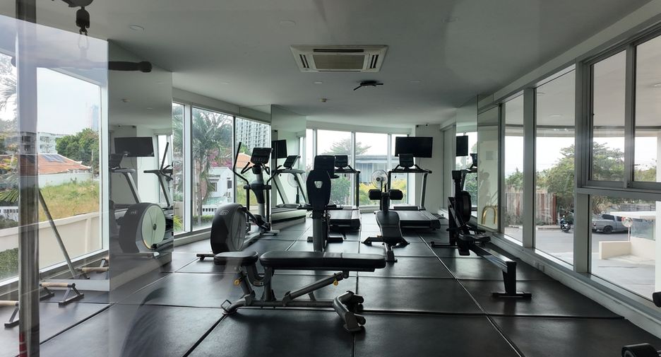 For sale 1 bed condo in Pratumnak, Pattaya