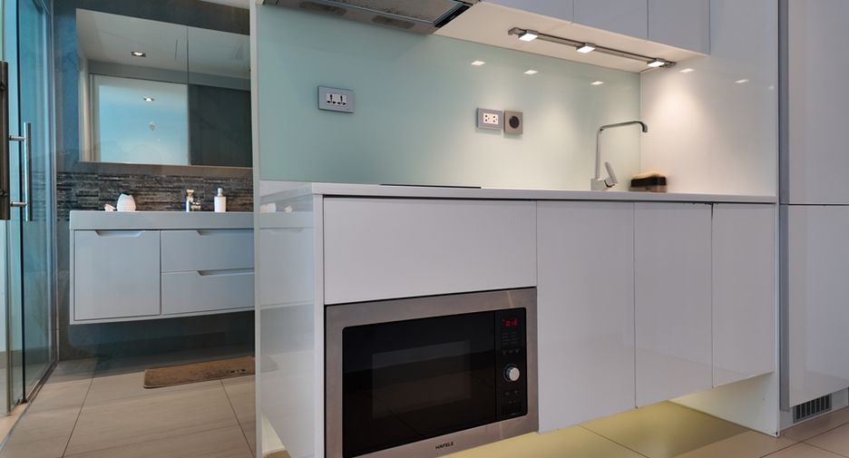 For sale 1 bed condo in Pratumnak, Pattaya