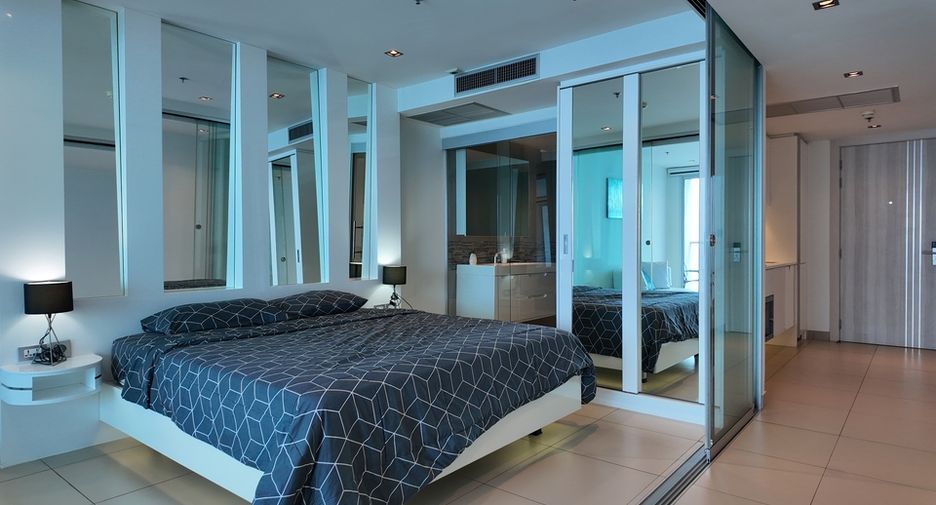 For sale 1 bed condo in Pratumnak, Pattaya