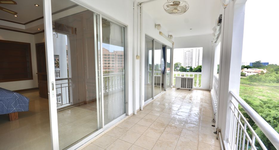 For rent 1 bed condo in Bang Lamung, Chonburi