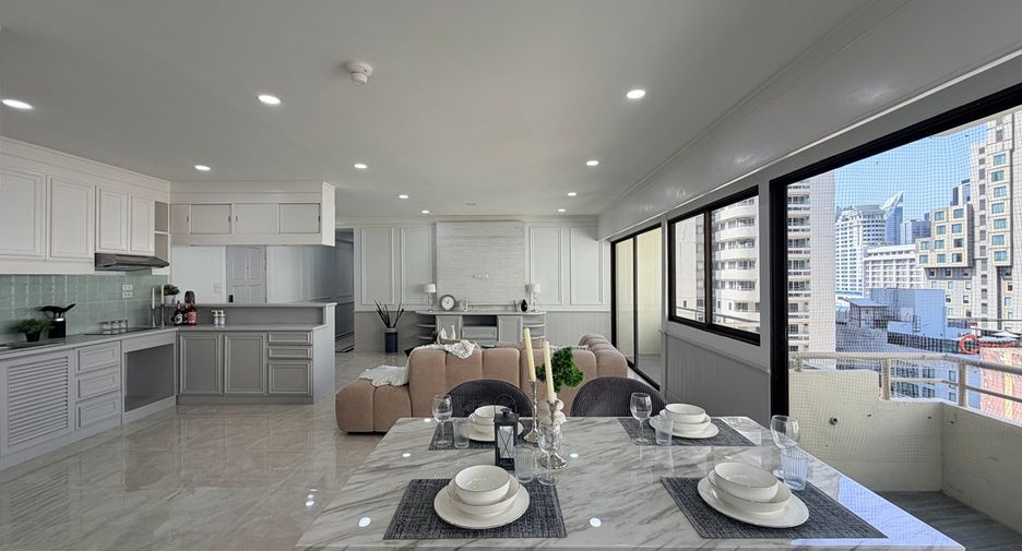 For sale 2 bedrooms condo in Khlong Toei, Bangkok