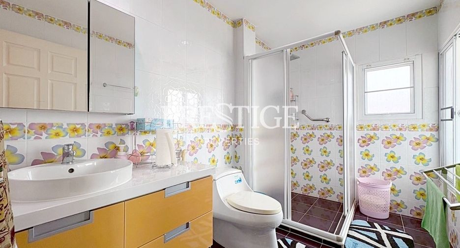Casa en venta de 5 habitaciones en East Pattaya, Pattaya