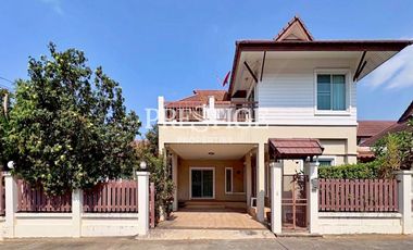 À vendre 5 chambres maison à East Pattaya, Pattaya