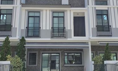 Reihenhaus zur Miete mit 3 Zimmer in Bang Phli, Samut Prakan