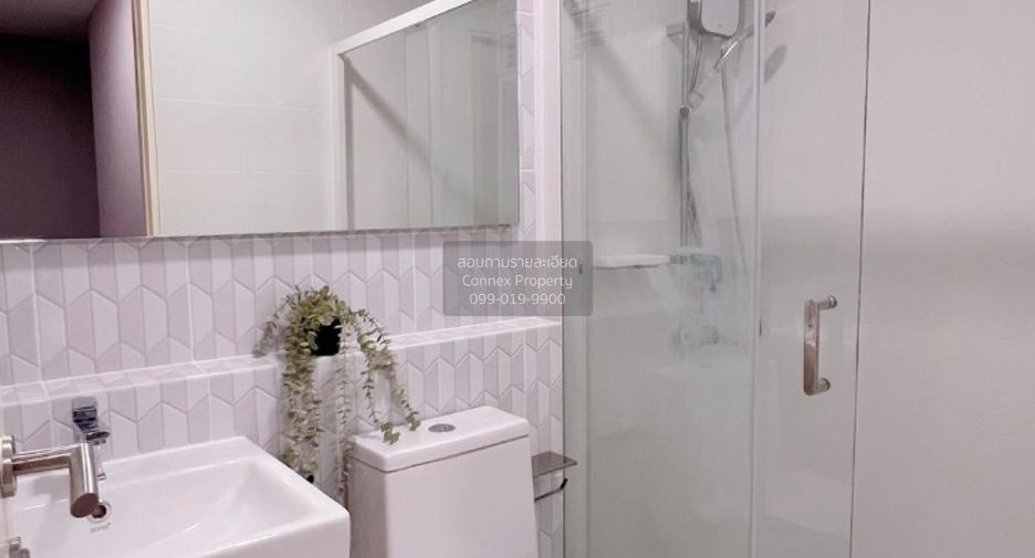 For rent 3 bedrooms townhouse in Bang Phli, Samut Prakan