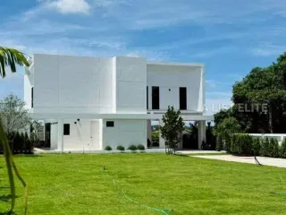 For Rent 4 Bedroom House In Bang Lamung, Chonburi