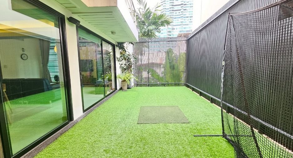 ให้เช่า 4 ห้องนอน บ้านเดี่ยว ใน วัฒนา, กรุงเทพฯ