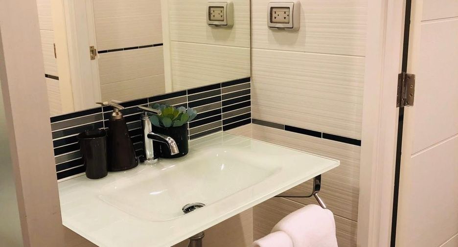 For sale 2 bedrooms condo in Bang Lamung, Chonburi