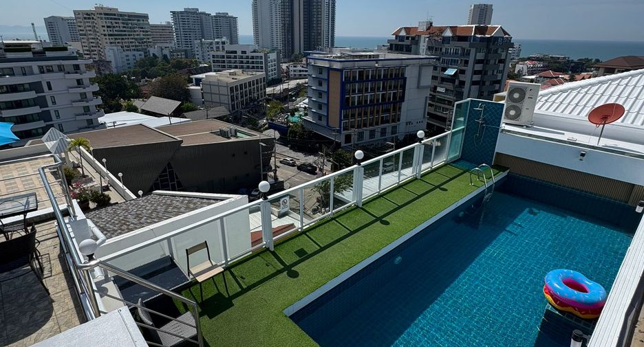 For sale 3 bedrooms condo in Bang Lamung, Chonburi
