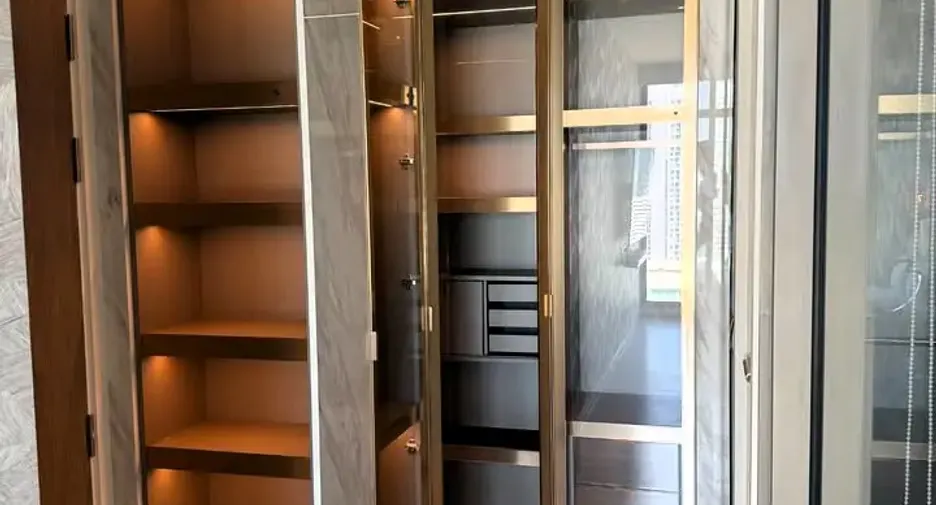 For rent 2 bedrooms condo in Watthana, Bangkok