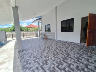 For sale 2 bedrooms house in East Pattaya, Pattaya