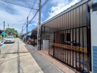 For sale 2 bedrooms townhouse in Si Racha, Chonburi