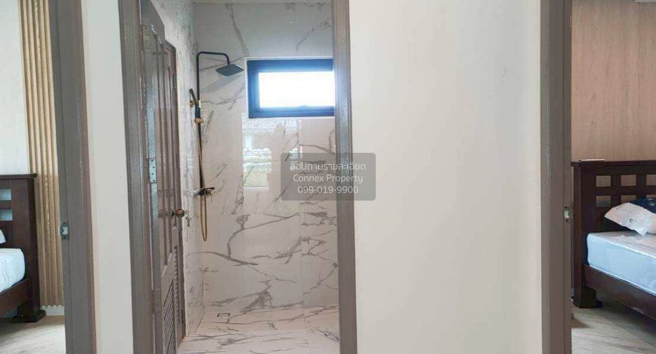 For sale 4 ベッドルーム house in Bang Lamung, Chonburi