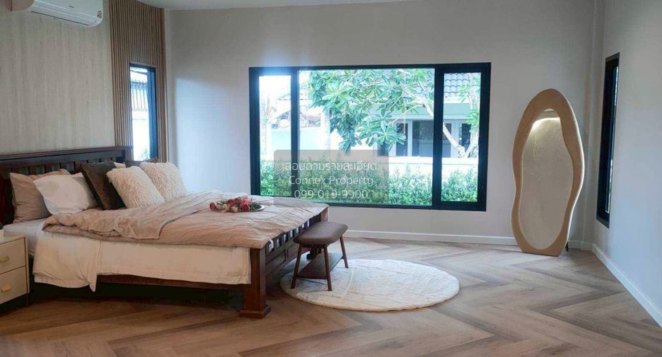 For sale 4 ベッドルーム house in Bang Lamung, Chonburi
