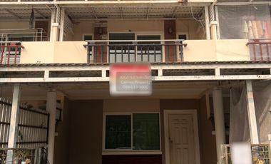 For sale 4 bedrooms townhouse in Bang Phli, Samut Prakan