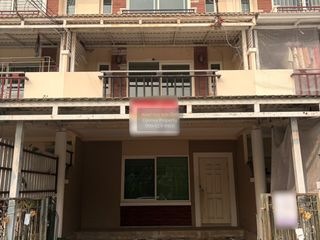 For sale 4 ベッドルーム townhouse in Bang Phli, Samut Prakan