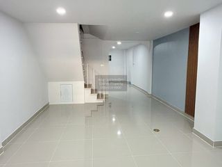 Продажа 2 спальни таунхаус в Mueang Nonthaburi, Нонтабури