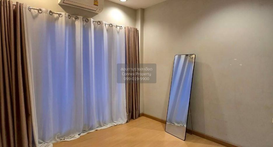 For sale 3 ベッドルーム townhouse in Chom Thong, Bangkok