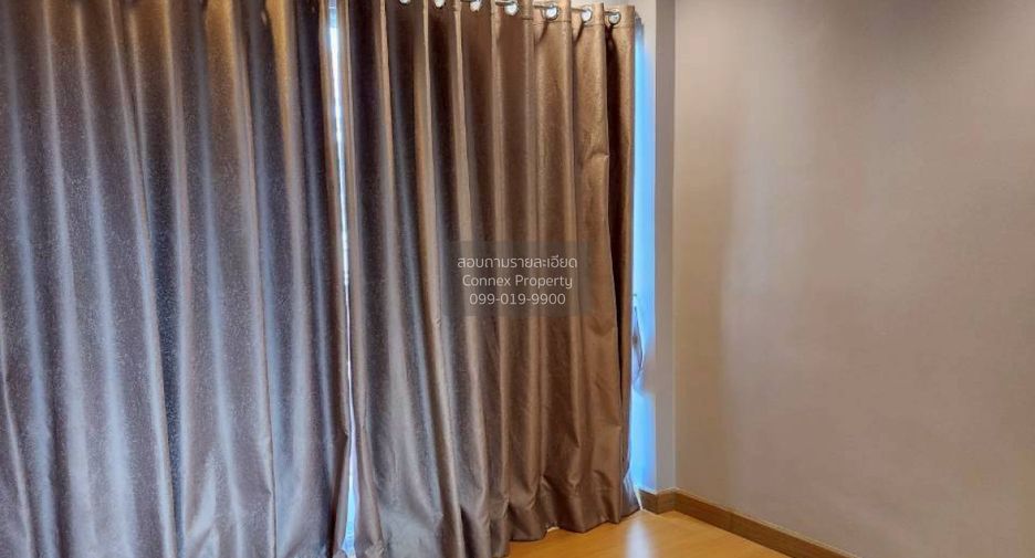 For sale 3 ベッドルーム townhouse in Chom Thong, Bangkok