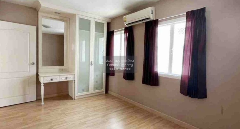 For sale 3 bedrooms house in Prawet, Bangkok