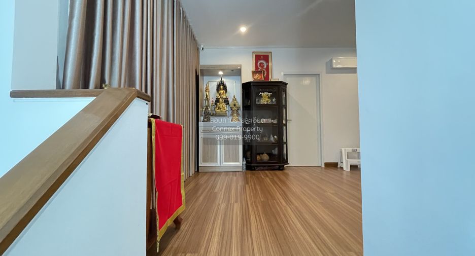 For sale 4 bedrooms house in Bang Khun Thian, Bangkok