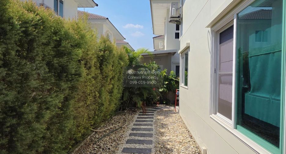 For sale 4 bedrooms house in Bang Khun Thian, Bangkok